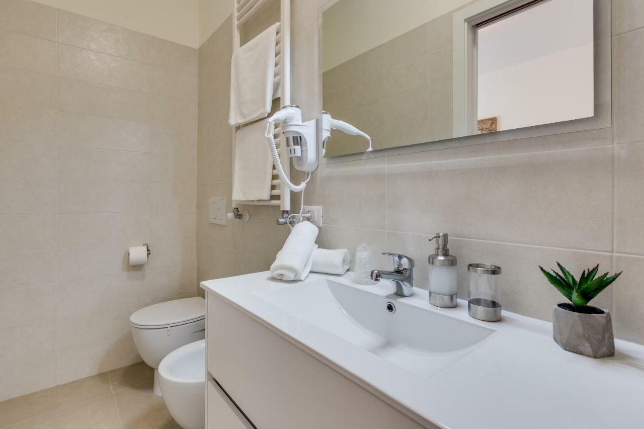 Rooms Vidar Train Station Μαργκέρα Εξωτερικό φωτογραφία